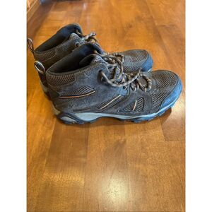 Men’s new leather Columbia Hammond mid waterproof boots hiking size 10.5
